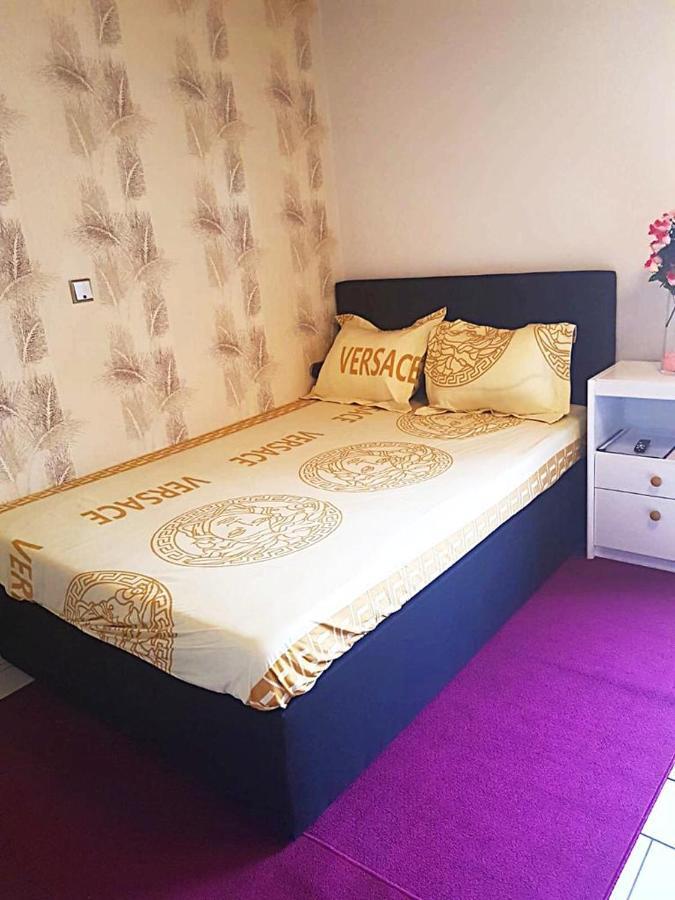 Ferienwohnung In Friedberg Friedberg  Exteriör bild