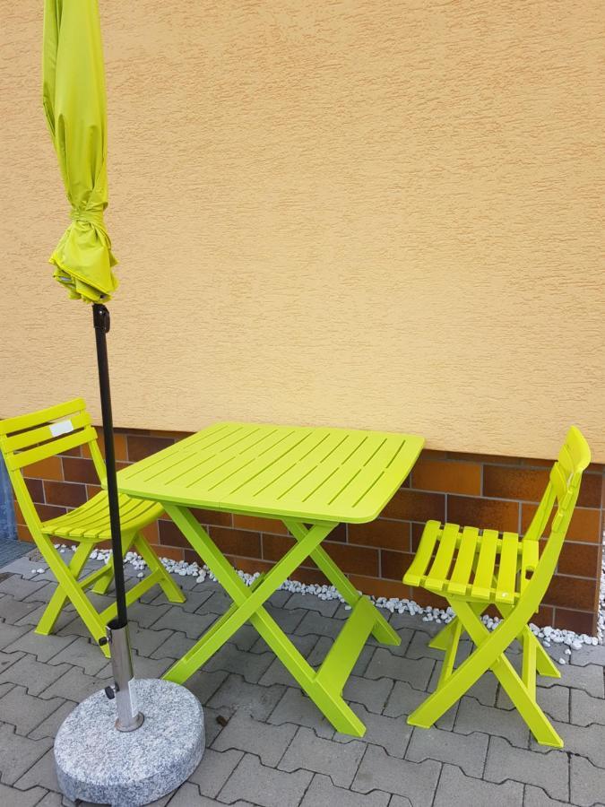Ferienwohnung In Friedberg Friedberg  Exteriör bild